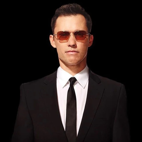 Burn Notice Shades Oliver peoples Victory 55 Michael Weston 523 Cognac Gold New - Picture 5 of 17